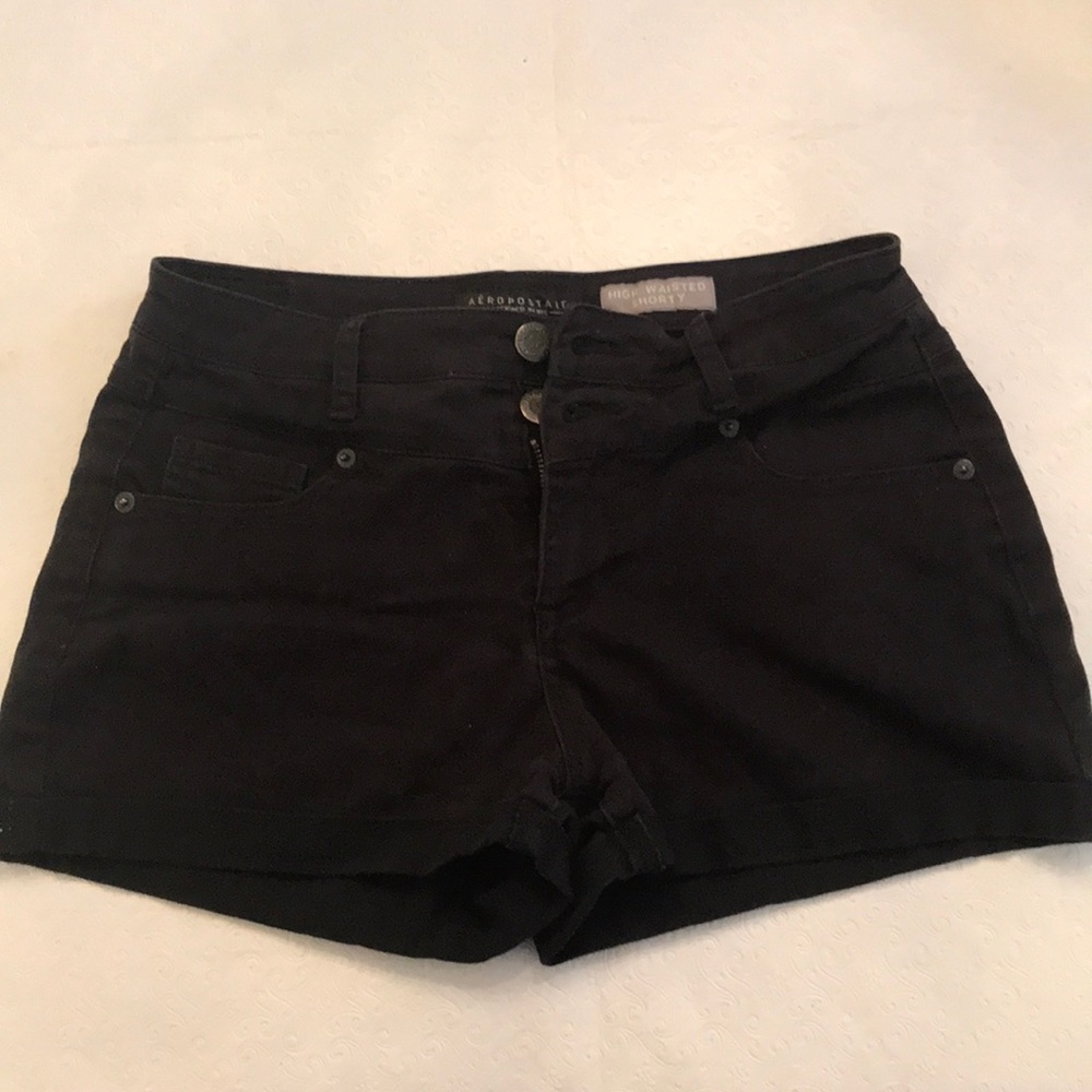 High Waisted Black Shorts from Aéropostale